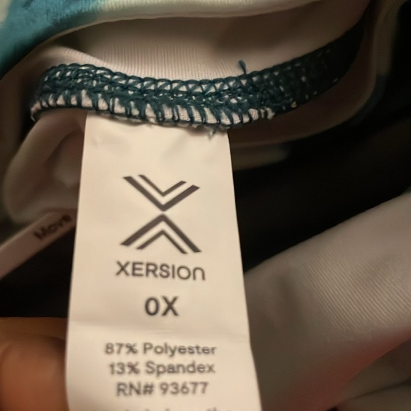 Xersion Patterned Women's Skort - Picture 8 of 9